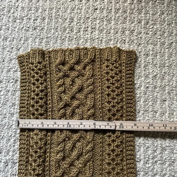 Handmade Cable Knit Wrap - Picture 7 of 8